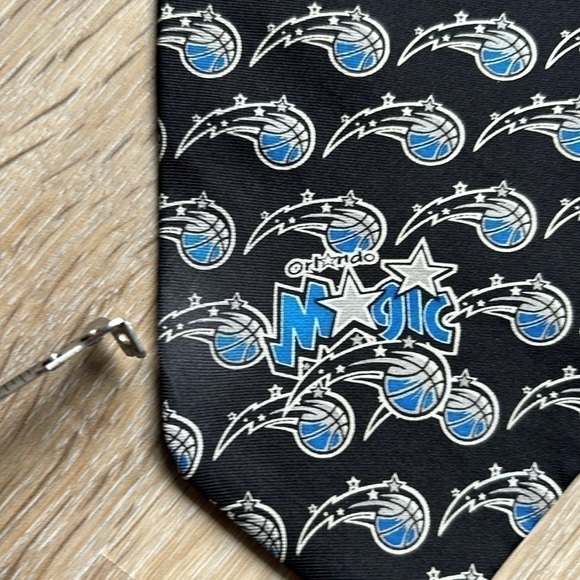 Ralph Marlin Orlando Magic Mens Neck Tie Black Logo All Over Silk 57” - Picture 9 of 9
